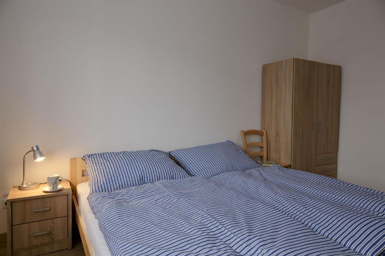 Apartman Zacler Exterior photo